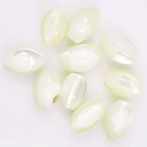 Седефено мънисто олив - натурално бяло 7х10мм (10бр) 